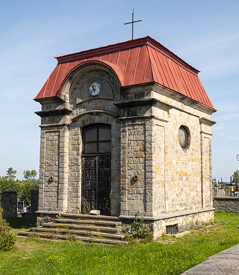 Borkowice - kaplica cmentarna rodu Dębińskich