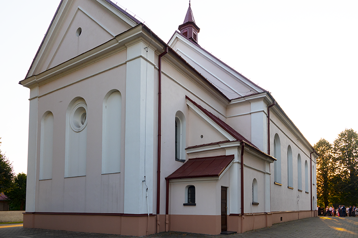 Potworów - kościół parafialny pw. św. Doroty