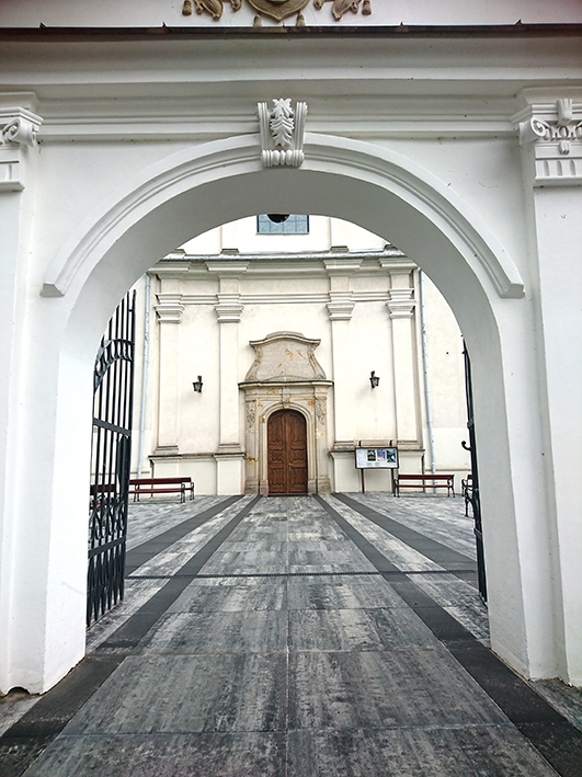 Jedlińsk - kościół parafialny pw. śś. Apostołów Piotra i Andrzeja